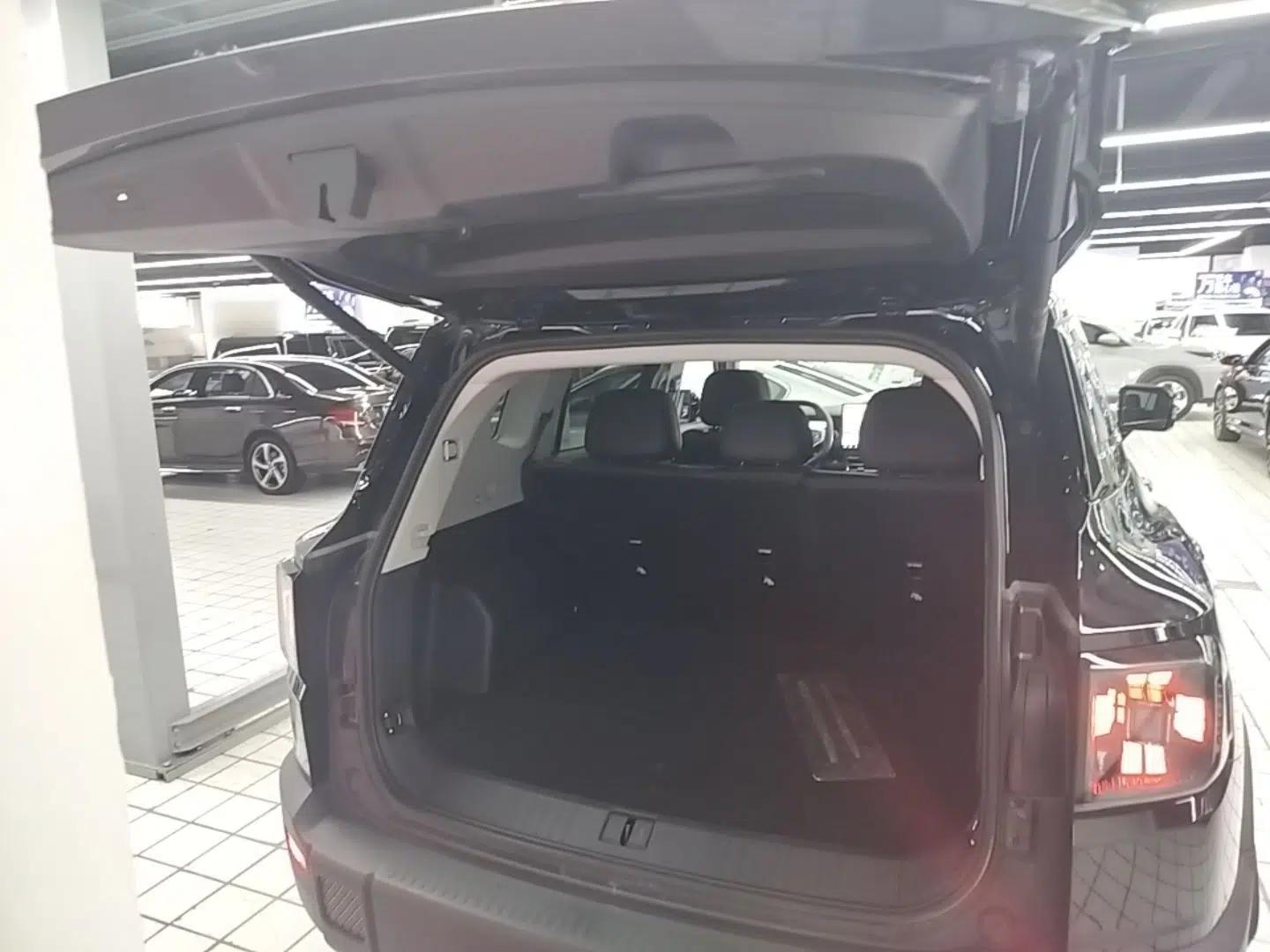 JETOUR Freelander 2025 2.0TD Automatic XWD Conqueror — миниатюра 22