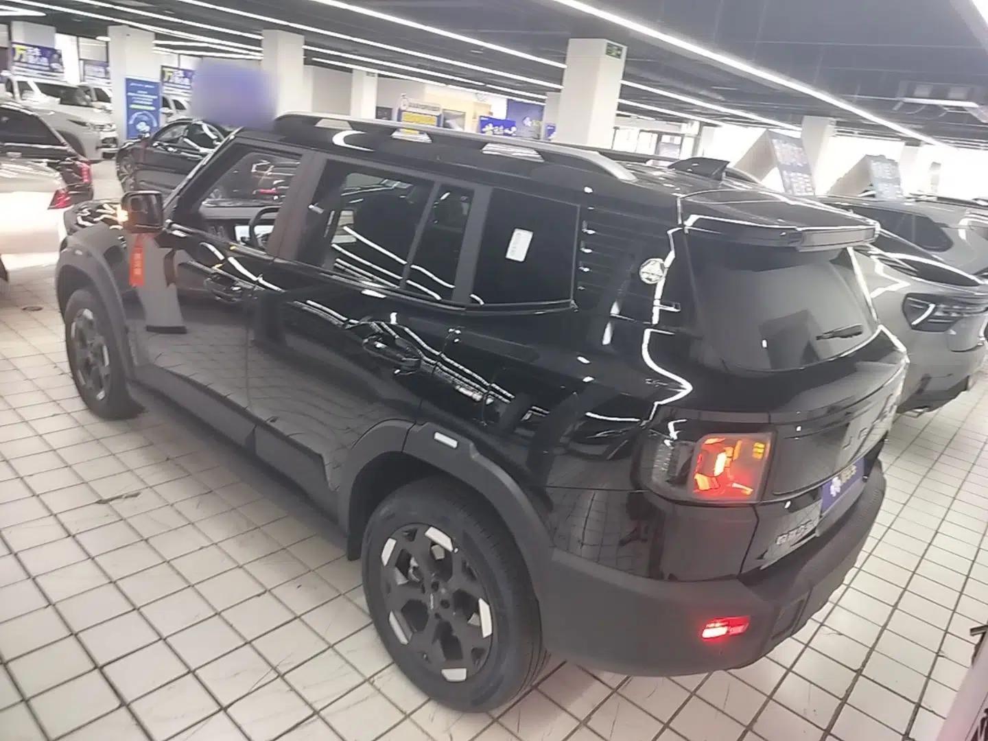 JETOUR Freelander 2025 2.0TD Automatic XWD Conqueror — миниатюра 4