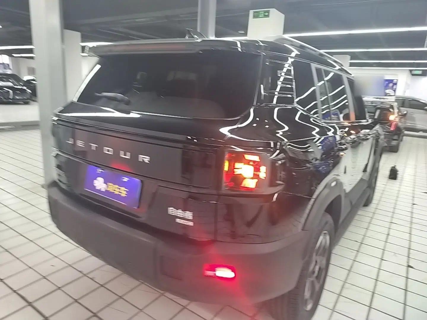 JETOUR Freelander 2025 2.0TD Automatic XWD Conqueror — миниатюра 6