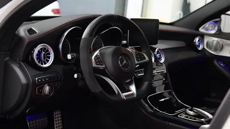 2017 Mercedes-Benz C-Class AMG C 63 — миниатюра 11