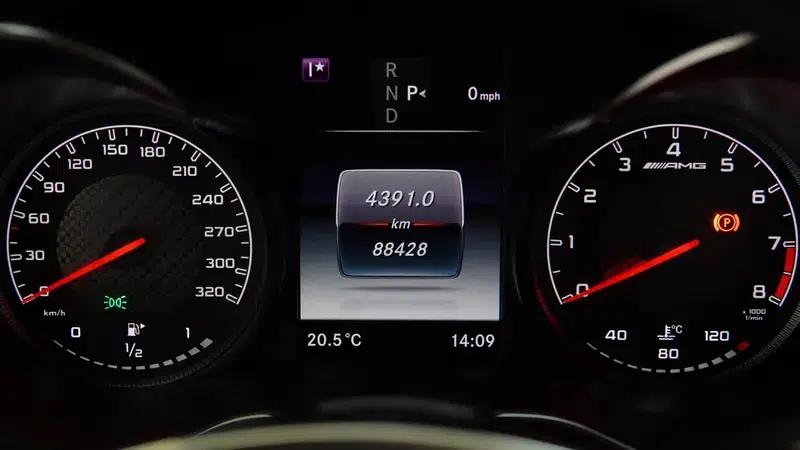 2017 Mercedes-Benz C-Class AMG C 63 — миниатюра 14