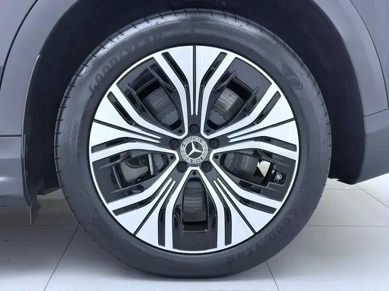 2024 Mercedes-Benz EQE SUV 500 4MATIC Pioneer Edition — миниатюра 9
