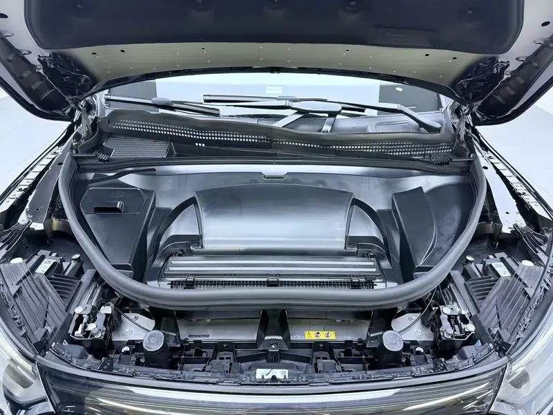 2024 Mercedes-Benz EQE SUV 500 4MATIC Pioneer Edition — миниатюра 10