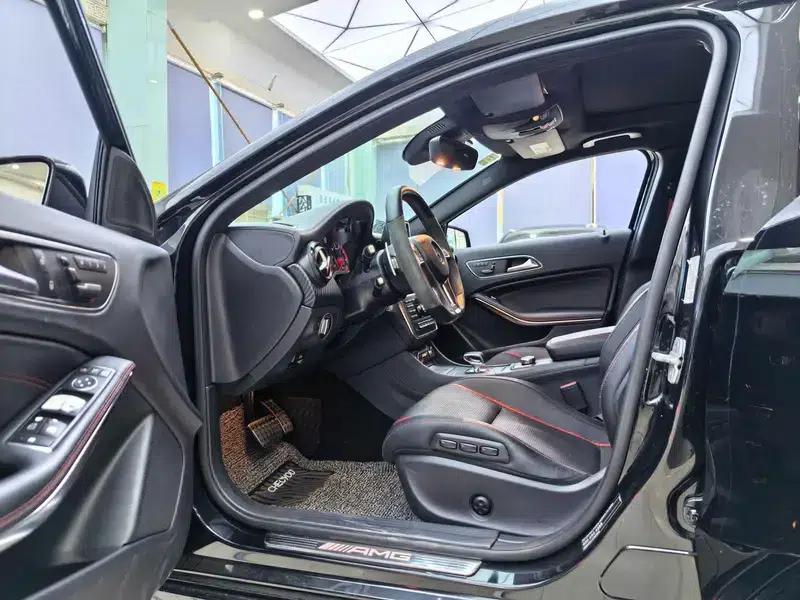 2014 Mercedes-Benz A-Class AMG (Imported) AMG A 45 4MATIC — миниатюра 13