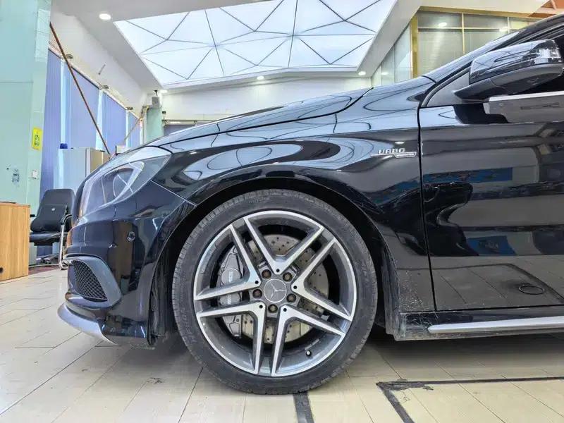 2014 Mercedes-Benz A-Class AMG (Imported) AMG A 45 4MATIC — миниатюра 7