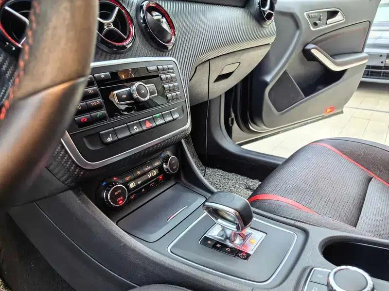 2014 Mercedes-Benz A-Class AMG (Imported) AMG A 45 4MATIC — миниатюра 10