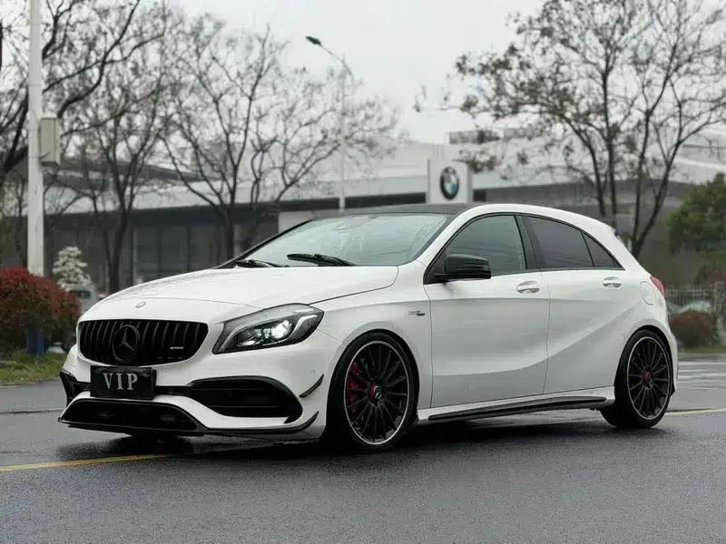 2016 Mercedes-Benz A-Class AMG (Imported) AMG A 45 4MATIC — миниатюра 1