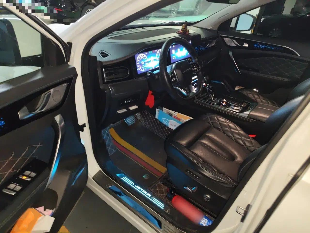 JETOUR X95 2020 1.6T DCT Conquest Pro Edition 5 Seats — миниатюра 16