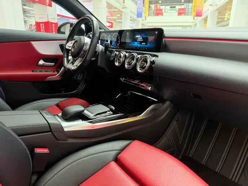 2021 Mercedes-Benz CLA AMG 35 4MATIC — миниатюра 17
