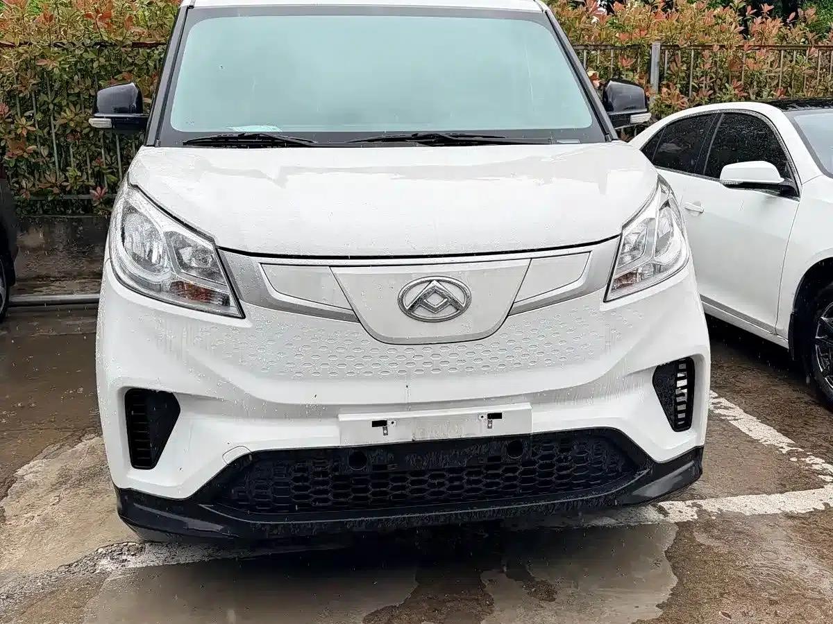 Maxus EV30 2022: Pure Electric Intelligent Logistics Expert - Long Wheelbase Guoxuan — миниатюра 1