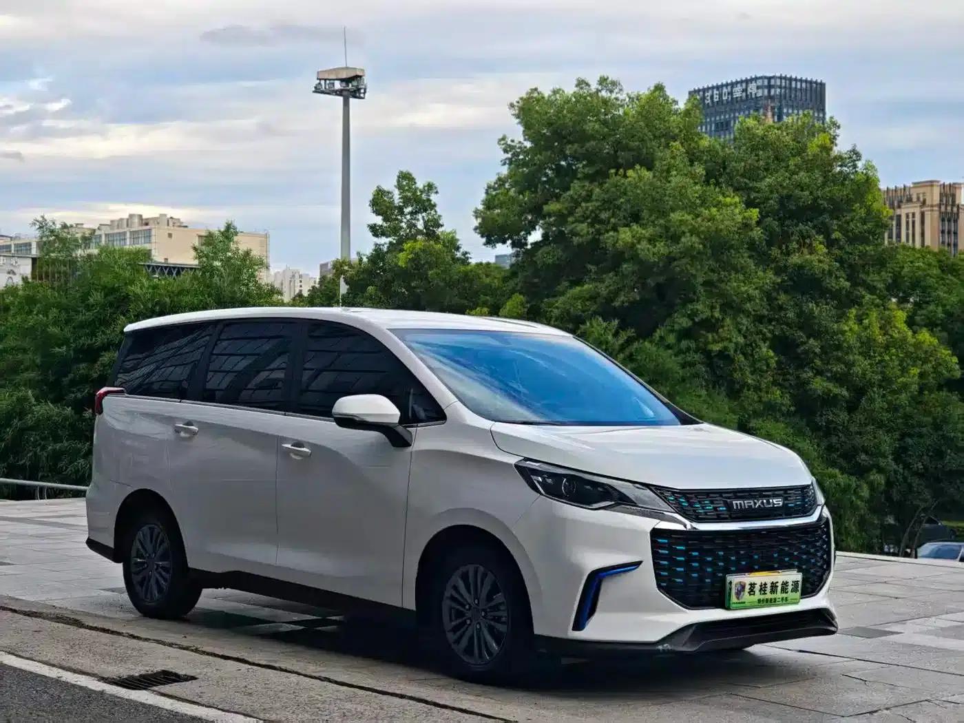 SAIC MAXUS EUNIQ 5 2020 Facelift, Large Battery Capacity Comfort Edition, 7-Seater — миниатюра 3