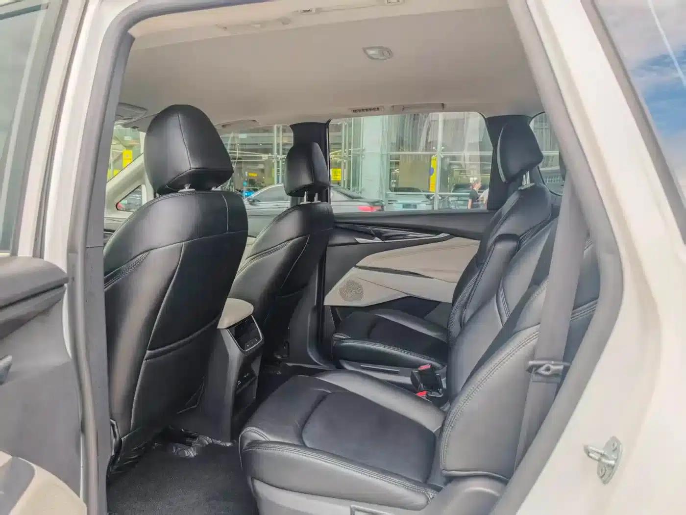 SAIC MAXUS EUNIQ 5 2020 Facelift, Large Battery Capacity Comfort Edition, 7-Seater — миниатюра 10