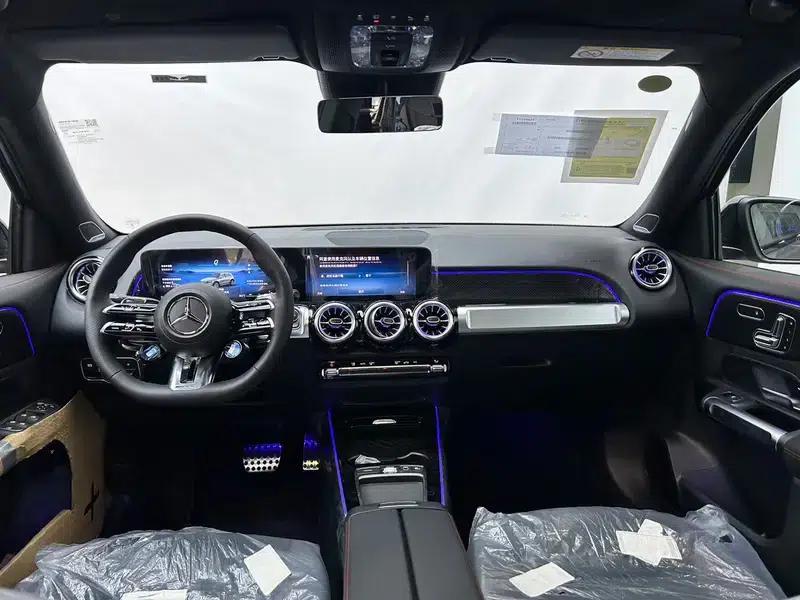 2026 Mercedes-Benz GLB AMG 35 4MATIC — миниатюра 15