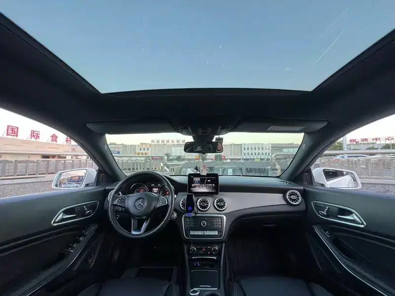 Mercedes-Benz CLA (Imported) 2018 CLA 200 Fashion Edition — миниатюра 6