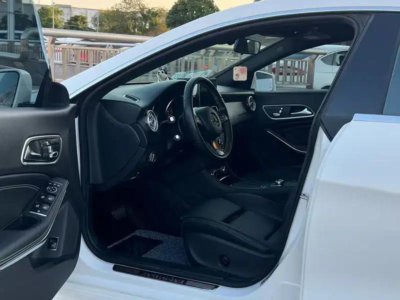 Mercedes-Benz CLA (Imported) 2018 CLA 200 Fashion Edition — миниатюра 9