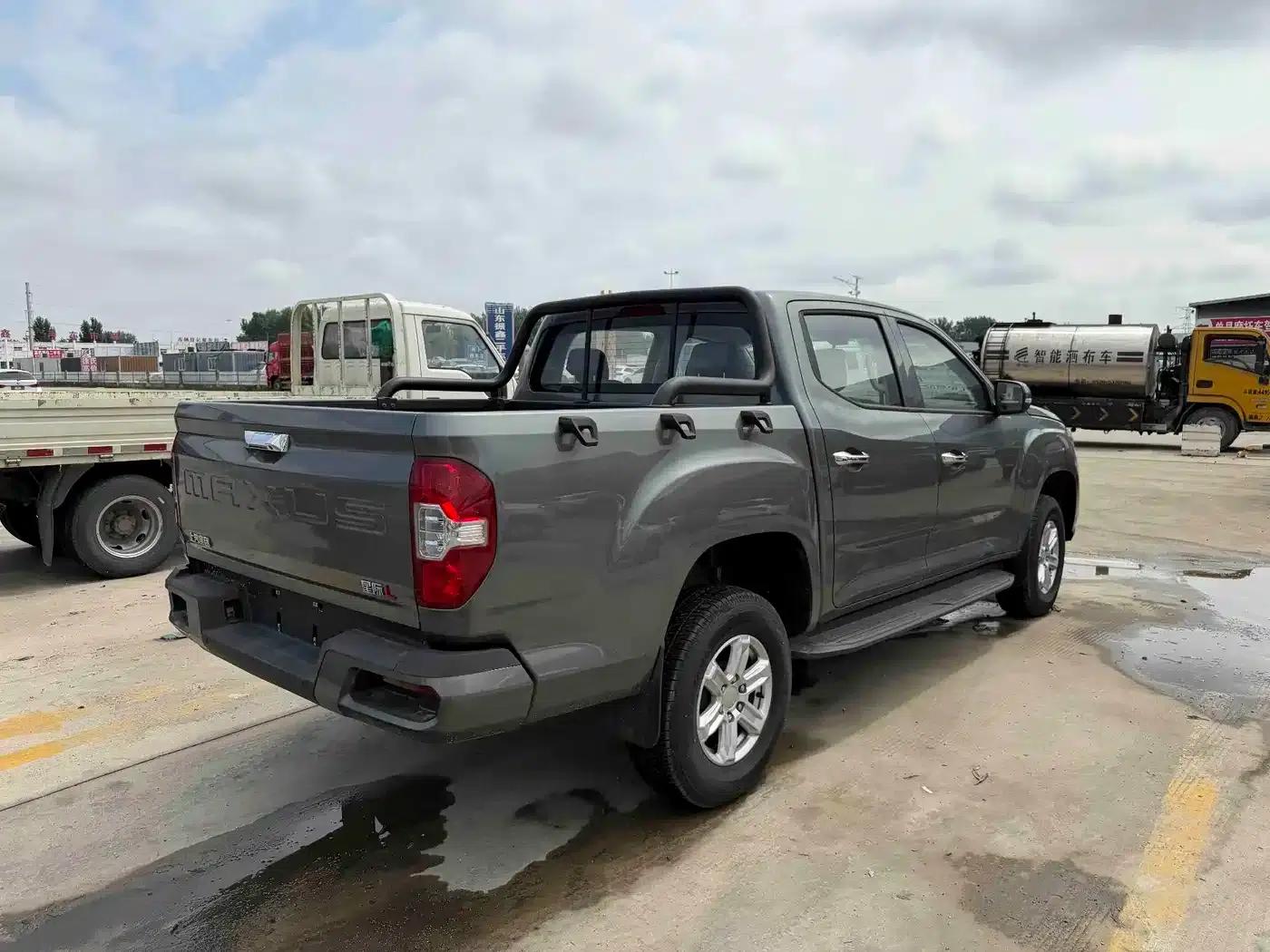 2023 Starship L 2.0T Diesel Automatic 2WD Elite Edition (Standard Box) — миниатюра 4