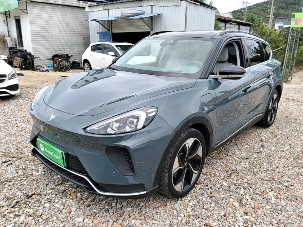 ARCFOX Alpha T 2023 688E+ Forest Edition 160kW — миниатюра 1