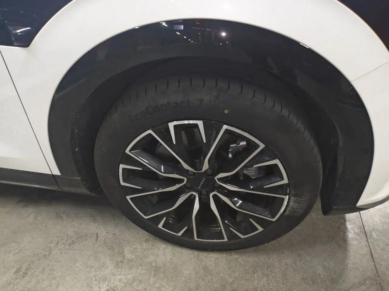 Zeekr 7X 2026 103kWh All-Wheel-Drive Ultra Edition — миниатюра 8
