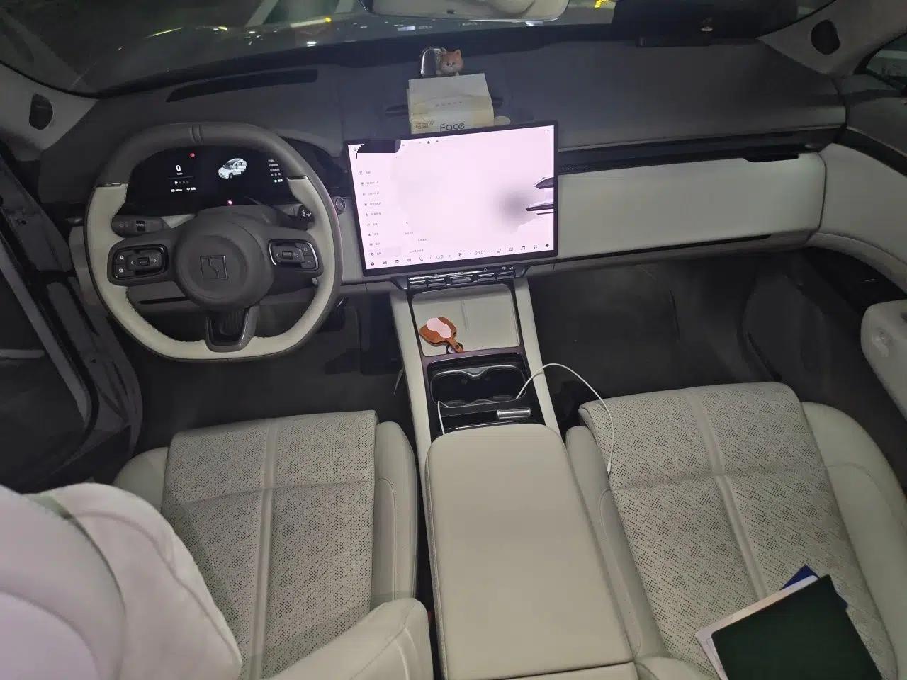 Zeekr 7X 2026 103kWh All-Wheel-Drive Ultra Edition — миниатюра 9