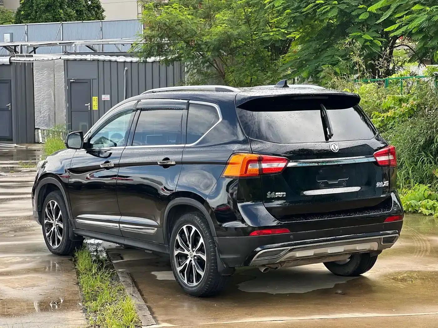Jingyi X5 2017 Enjoy Series 1.5T CVT Luxury — миниатюра 8