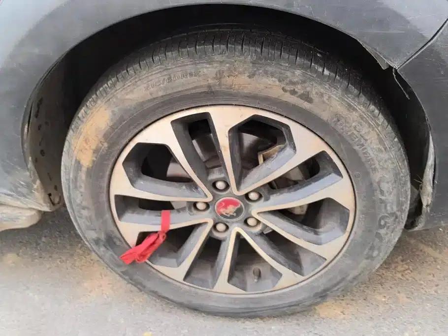 Jingyi X5 2016 1.8T Manual Deluxe Edition — миниатюра 6