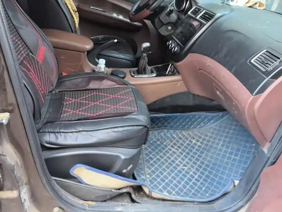Jingyi X5 2016 1.8T Manual Deluxe Edition — миниатюра 8