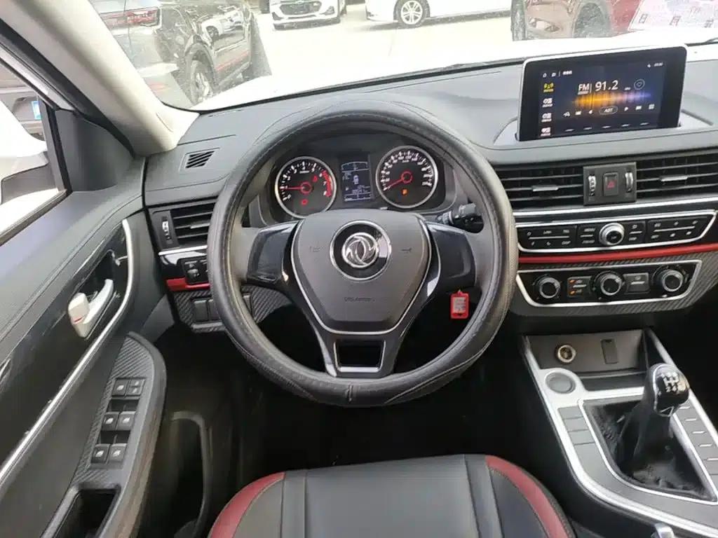 Fengxing T5 2021 1.6L Manual Comfort Model — миниатюра 11