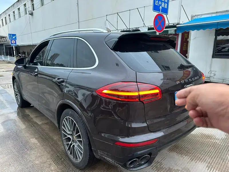 Cayenne 2011 Cayenne S 4.8L — миниатюра 3