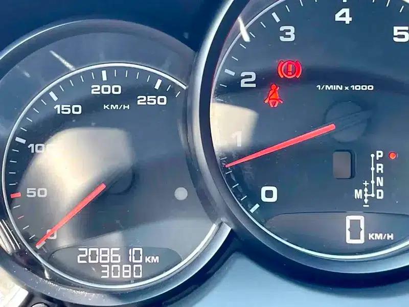 Cayenne 2011 Cayenne S 4.8L — миниатюра 6
