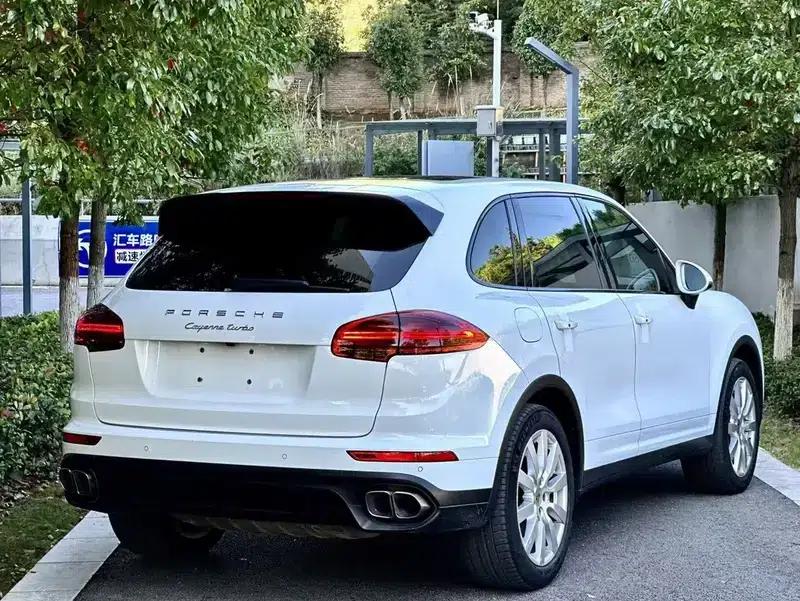 Cayenne 2015 Cayenne Turbo 4.8T — миниатюра 4