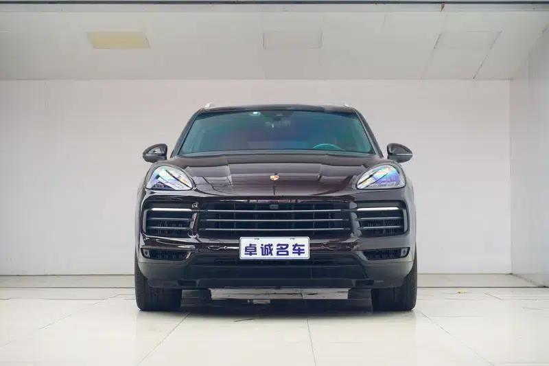 2021 Cayenne 3.0T Automatic AWD 5-Seater Factory Custom Edition — миниатюра 2