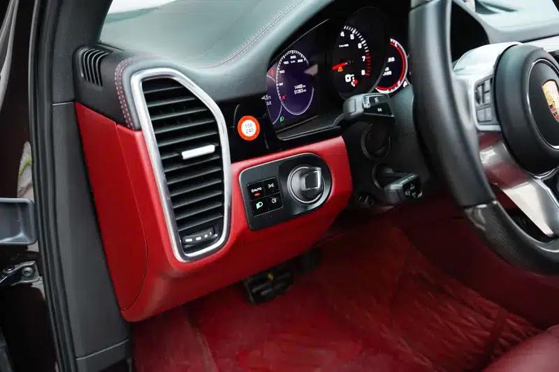 2021 Cayenne 3.0T Automatic AWD 5-Seater Factory Custom Edition — миниатюра 13