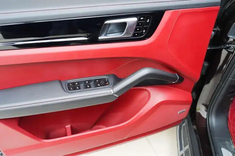 2021 Cayenne 3.0T Automatic AWD 5-Seater Factory Custom Edition — миниатюра 19