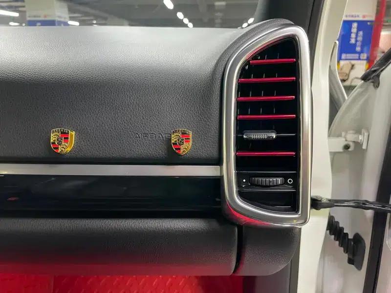 Cayenne 2011 Cayenne S Hybrid 3.0T — миниатюра 18