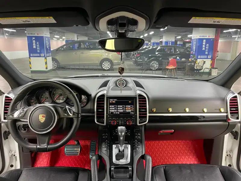Cayenne 2011 Cayenne S Hybrid 3.0T — миниатюра 29