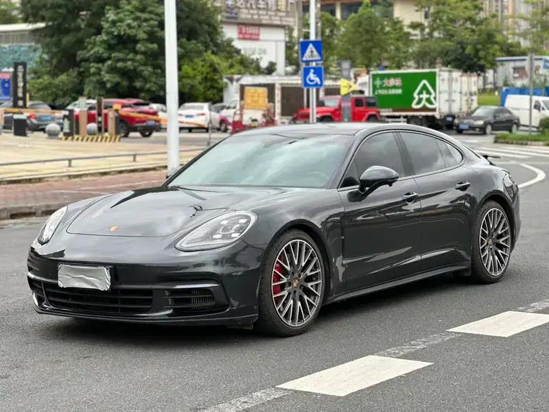 2020 Panamera 10th Anniversary Edition 2.9T — миниатюра 1