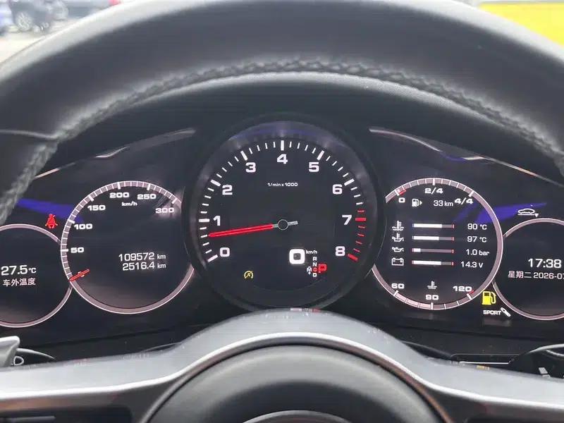 2020 Panamera 10th Anniversary Edition 2.9T — миниатюра 7
