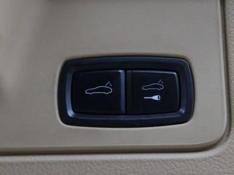 2014 Panamera 4 Executive 3.0T — миниатюра 12