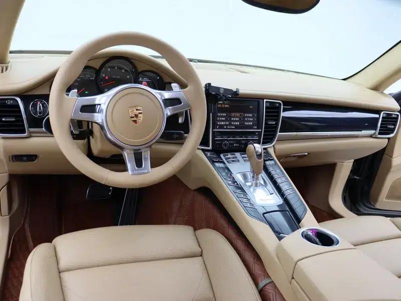 2014 Panamera 4 Executive 3.0T — миниатюра 15