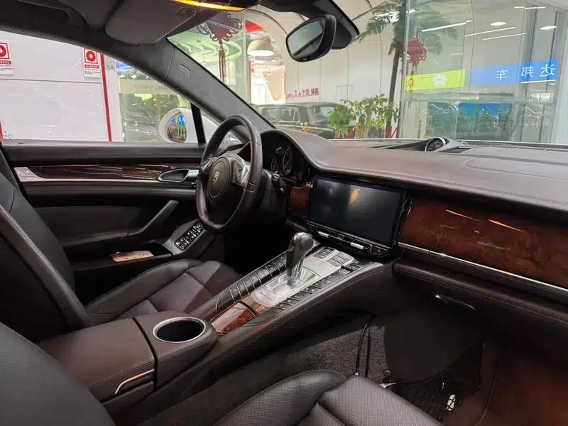 Panamera 2010 Panamera Turbo 4.8T — миниатюра 11