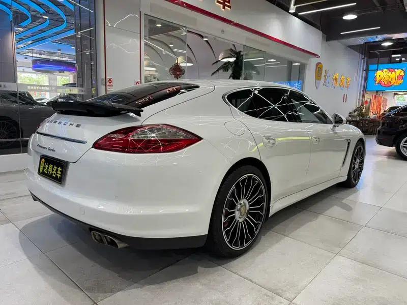 Panamera 2010 Panamera Turbo 4.8T — миниатюра 6