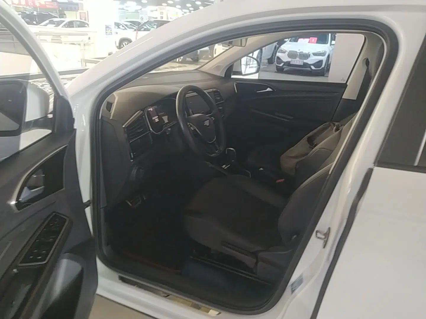 Jetta VS5 2021 280TSI Automatic Enjoyment Model — миниатюра 23