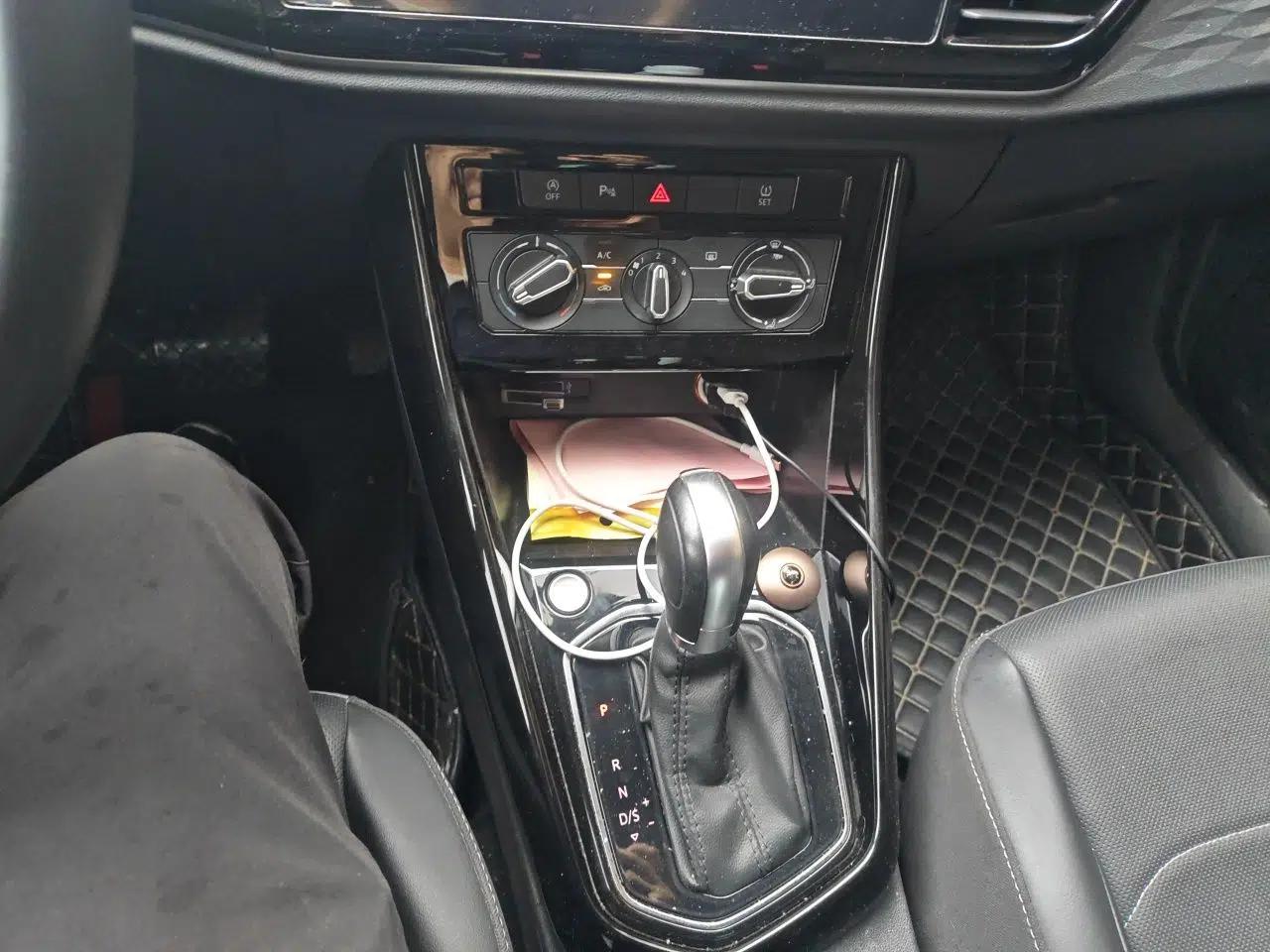 Jetta VS5 2022 280TSI Automatic Enjoyment Pro Trim — миниатюра 14