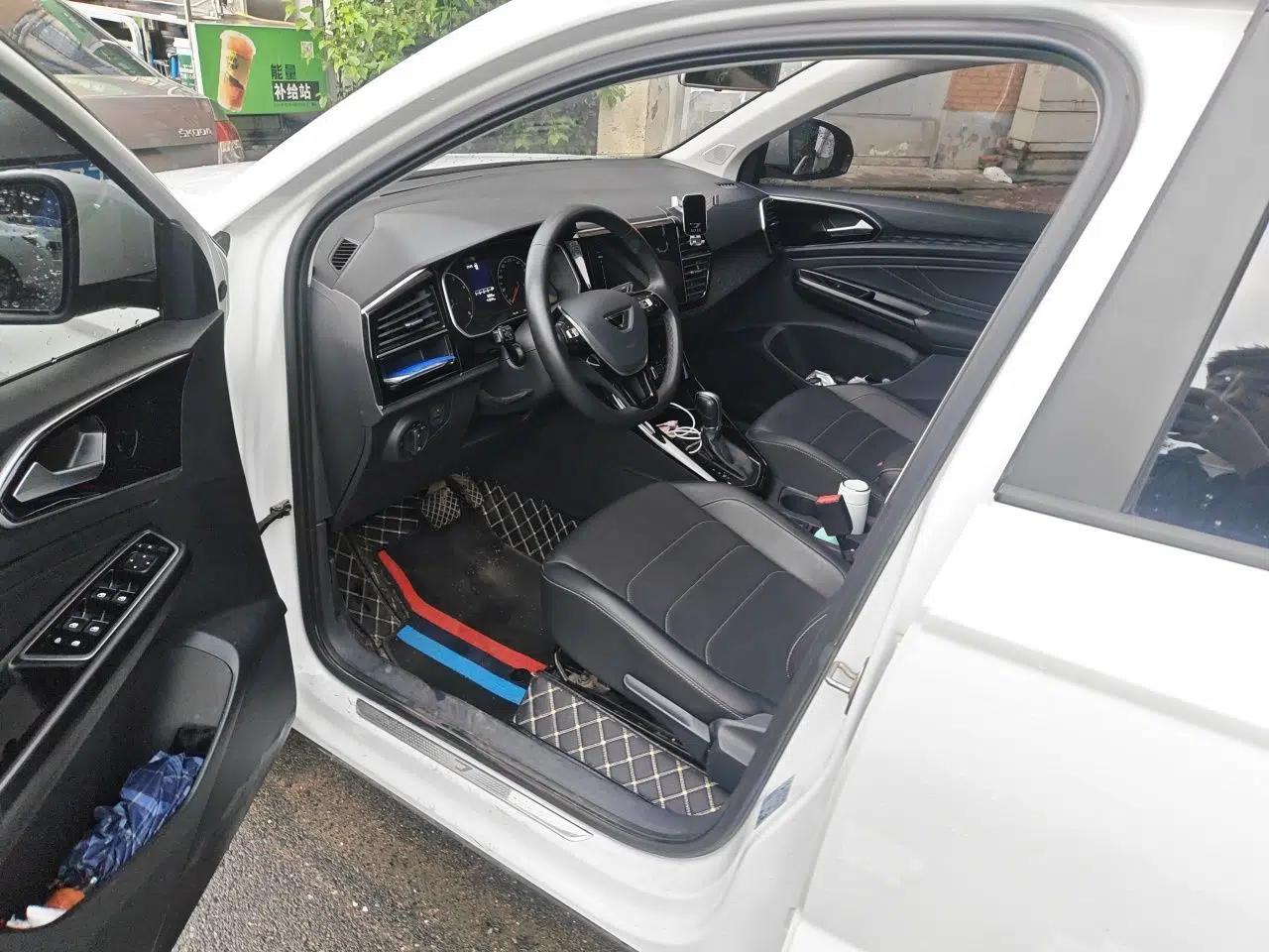 Jetta VS5 2022 280TSI Automatic Enjoyment Pro Trim — миниатюра 16