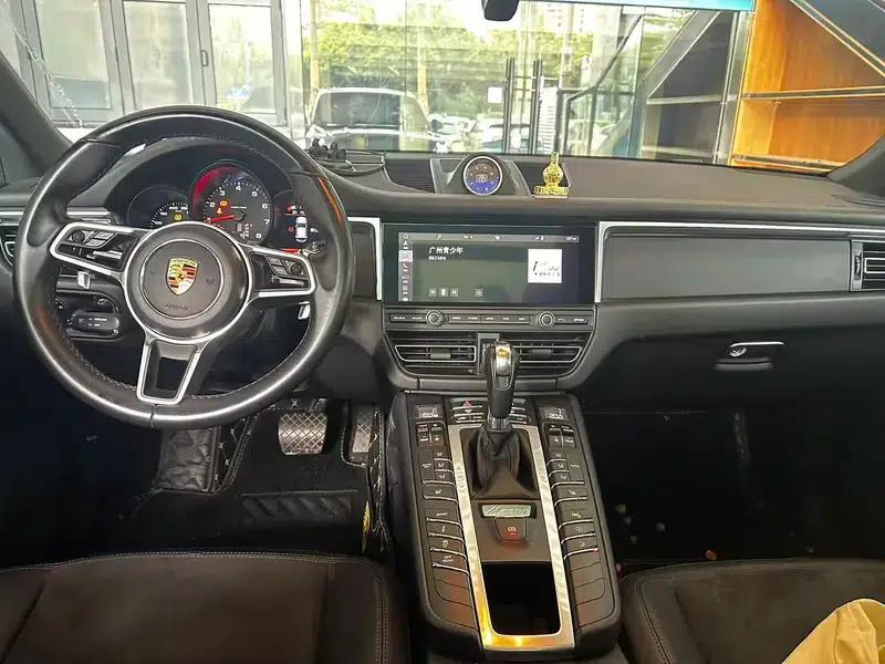 2018 Macan 2.0T — миниатюра 6