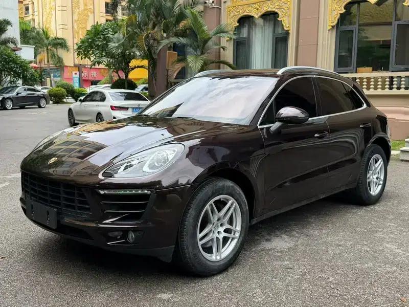 2017 Macan 2.0T — миниатюра 1