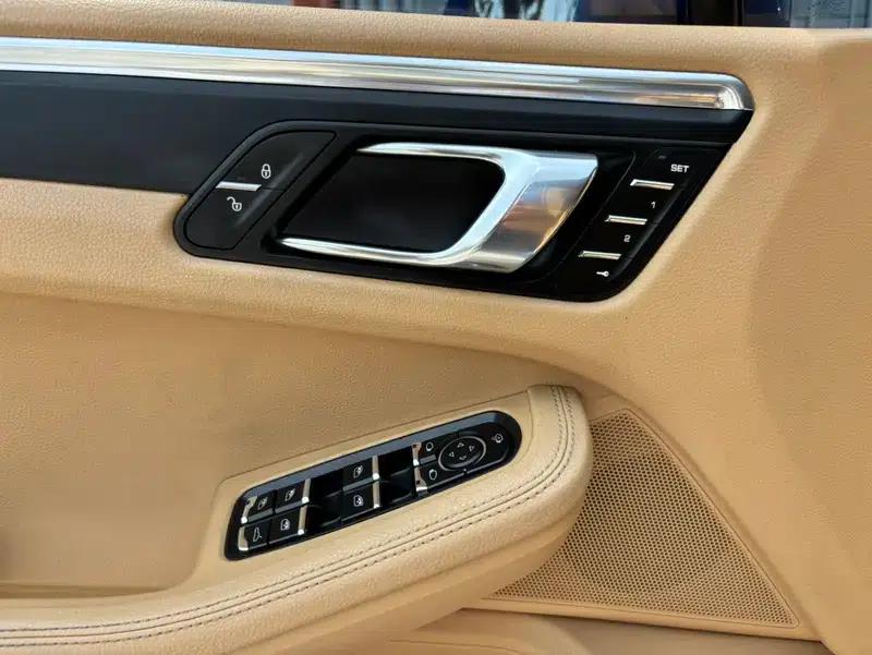 2014 Macan 2.0T — миниатюра 34