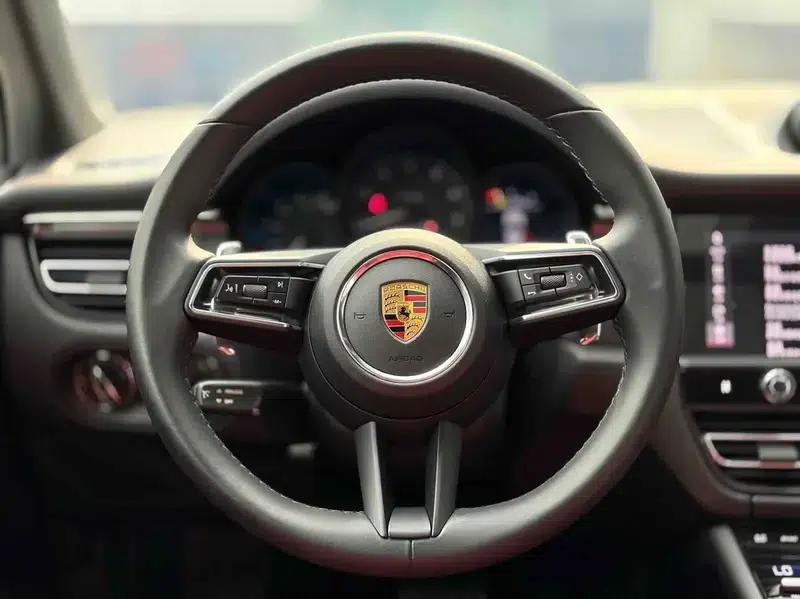 2023 Macan 2.0T — миниатюра 11