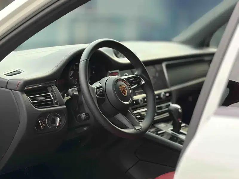 2023 Macan 2.0T — миниатюра 13