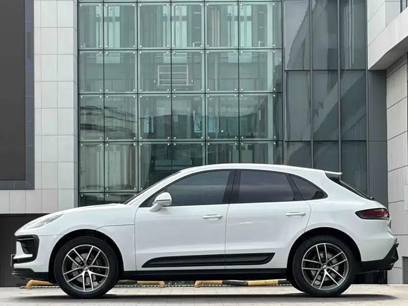 2023 Macan 2.0T — миниатюра 4